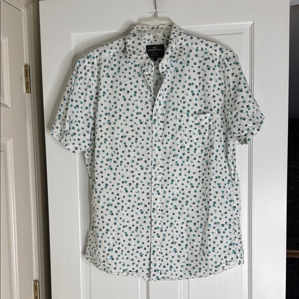 Rodd & Gunn Casual White Shirt with Green Pattern. AOP. Large